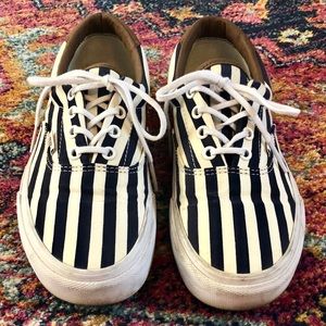 Women’s vans shoes